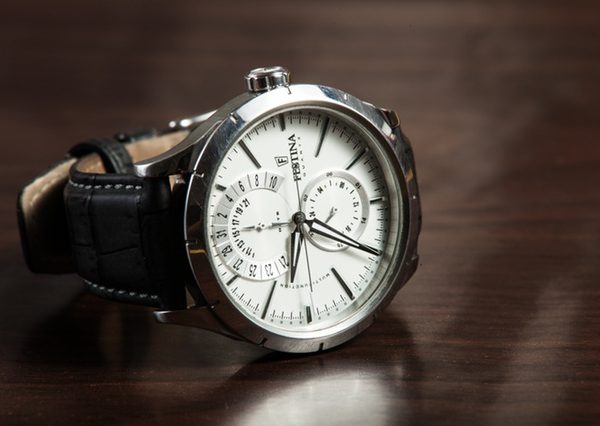 fashion-wristwatch-time-watch